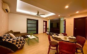Platinum Homestay